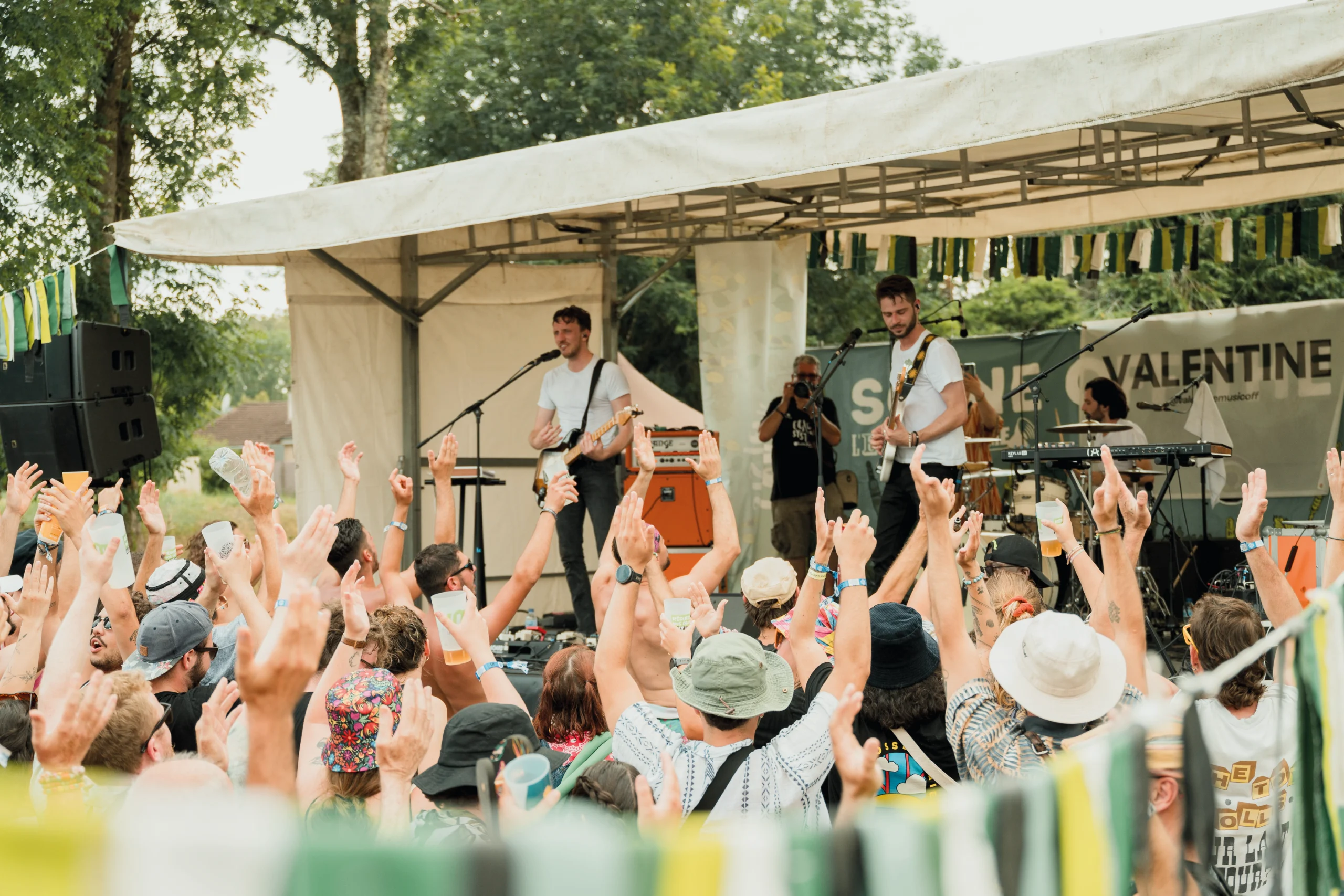 Découvrez les 6 artistes du Off the Système !